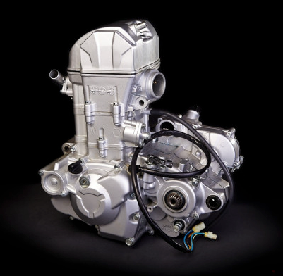MX450 - Engine